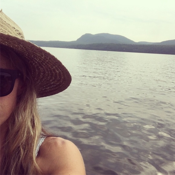 Meet your Posher, Jody - Picture 1 of 1